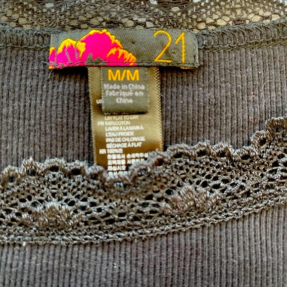 21 Brand Vintage Cotton Tank with Lace Trim in Black - Picture 6 of 7